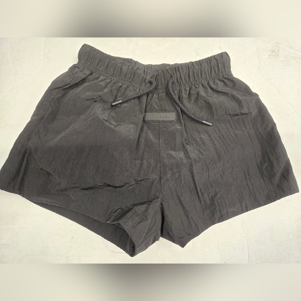 Essentials Fear of God Nylon Shorts Sz 8 NEW